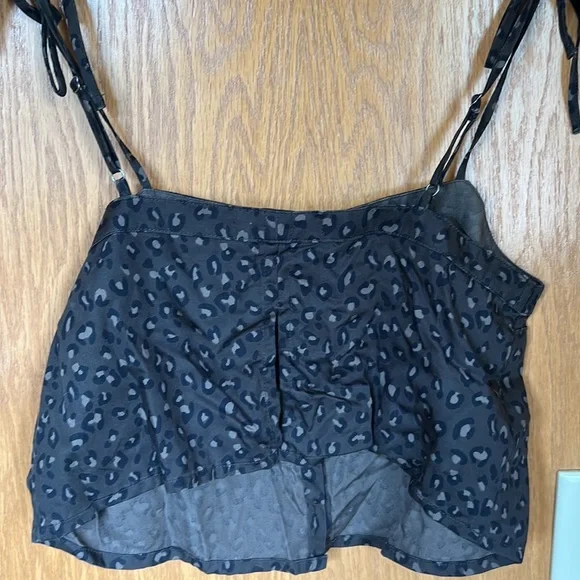 Abercrombie & Fitch Crop Top Green Cheetah Print - Picture 4 of 6